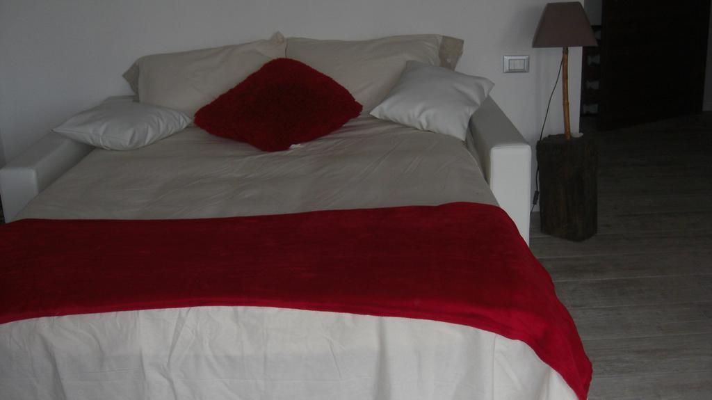 B&B Rooms Moncalvo Δωμάτιο φωτογραφία